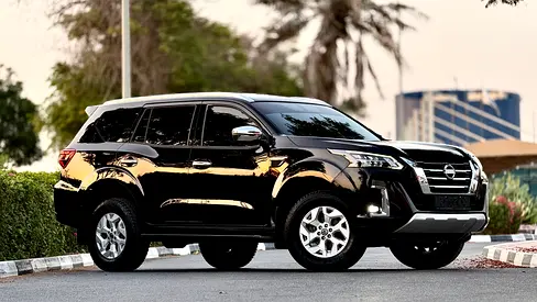 Nissan Xterra Titanium 2023 ( Limited edition ) 4WD Gcc specs .