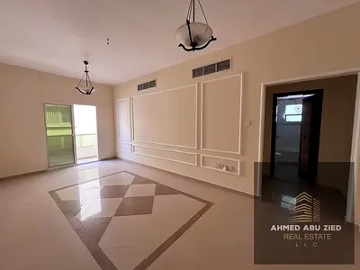 One bedroom and living room apartment with balcony for annual rent in a family building. Includes central air conditioning. Excellent location near Aj
