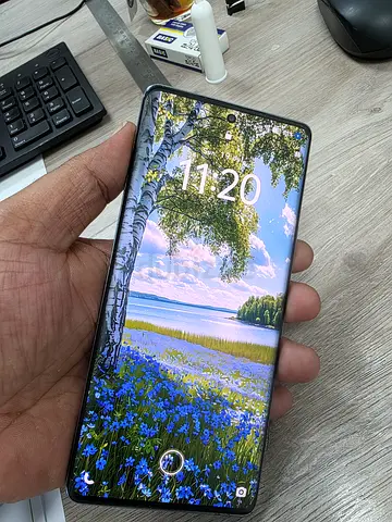 Sleek and Smart Vivo v30 Excellent condition