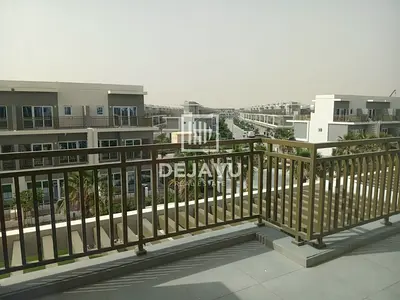 Family 4BR Townhouse | Single Row | Great Value