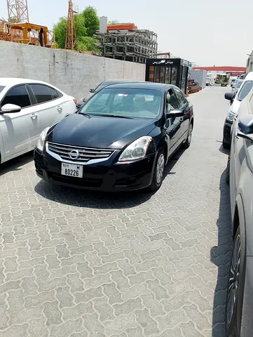 Nissan Altima 2012 SL - American Specs - Well Maintained