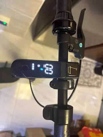 Rohan Wings Electric Scooter in Matte Black