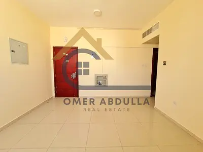 1bhk apartment available in muwaileh Sharjah only 31k with 2 washroom hurry up