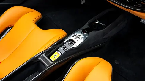 2023 Ferrari SF90 SPIDER 缩略图 11