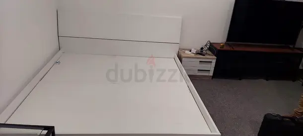 White platform bed frame with headboard - king size measurements)