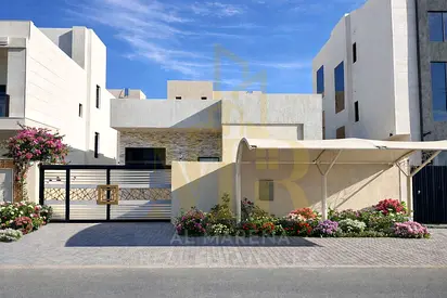 A villa, including AC installation fees, on the main street, ready to move in, in one of Ajman's most prestigious areas. Freehold ownership for all na