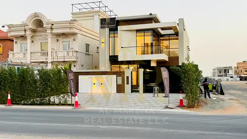 Spacious Villa for Sale in Al Mowaihat 1 – Prime Location