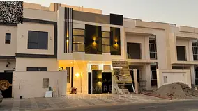 Villa with all registration and ownership fees included, on the main street, ready to move in, with