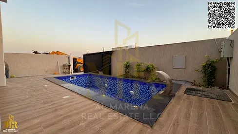 Hiliyo villa with pool, 4BR, fees included
