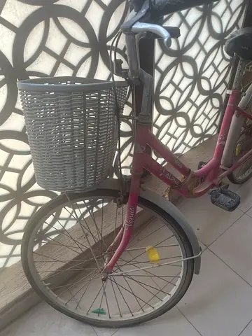 Pink Venus Alpha Ladies Bike with Basket unused for Sale