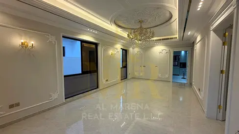 🏡✨ فيلا فاخرة للبيع في مركز الهليو - عجمان ✨🏡