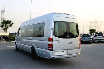 صورة 12 لـ 2009 Mercedes-BENZ SPRINTER
