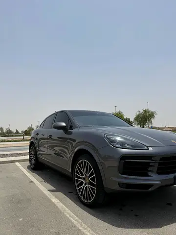 2020 Porsche CAYENNE thumbnail 5