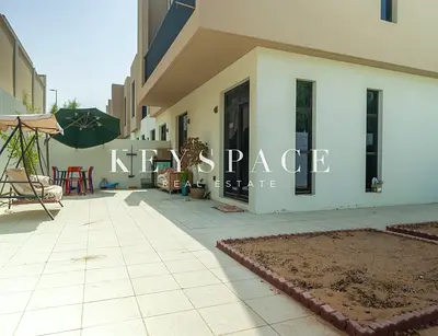 Fully Furnished Luxury Villa in a Prime Connected Location | Resale