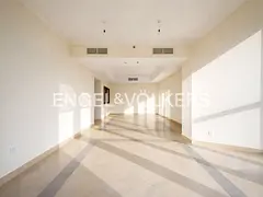 Large Layout | Golf View | Unfurnished — 2