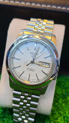 Vintage Seiko 5 Automatic 7s26 Caliber 21-Jewels 39mm Japan made Mens watch (Used)NO BOX NO PAPER
