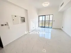 Spacious 1BR | Road View | With Balcony