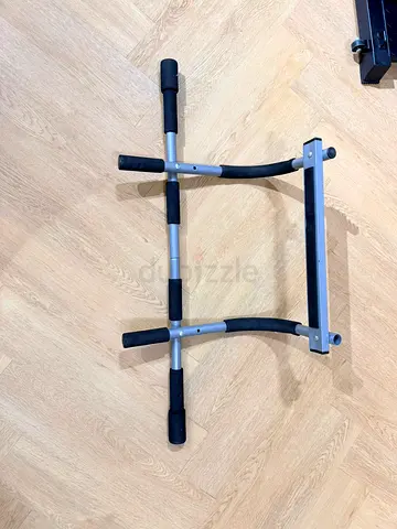 Pull Up Bar