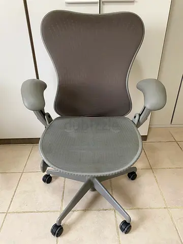 Herman Miller Mirra 1 Ergonomic Chair – Silver
