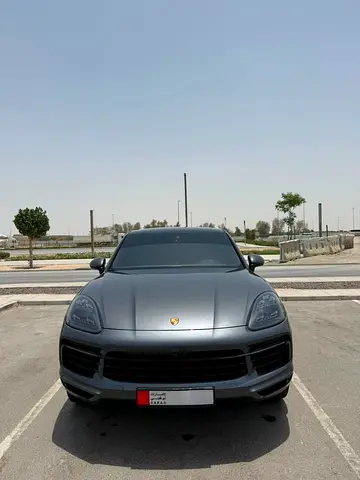 2020 Porsche CAYENNE thumbnail 4