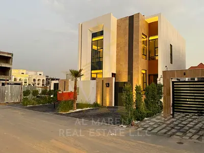 Own your dream villa and invest in style in a luxurious villa in the heart of Al Helio, Ajman. Take advantage of this opportunity!