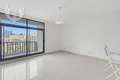 Vacant | Canal View | Unfurnished