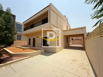 Bright & Spacious 4BR Villa | Fully Renovated