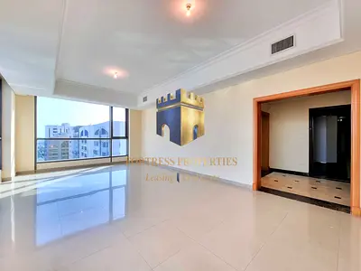 Elegant 3BR . All Amenities | Parking, Pool, Gym, Steam & Sauna