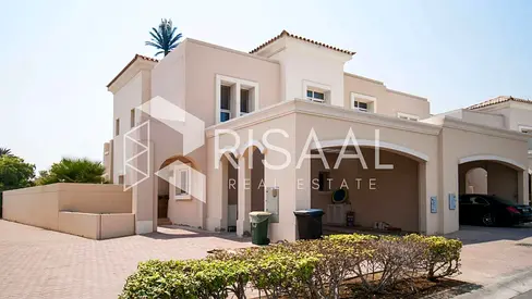 3BR Villa | Garden Access | Community Views
