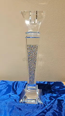 Single Tall crystal glass candle holders / decorative pillars (New)
