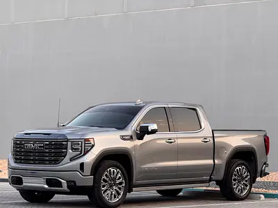 GMC Sierra Denali Ultimate | GCC Specs under warranty