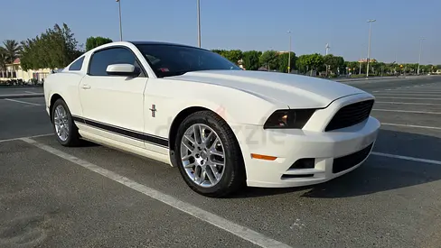 2013 Mustang 3.7 V6 Premium | Al Tayer Records