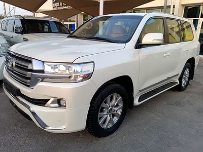 2018 Toyota LAND CRUISER — фото 2