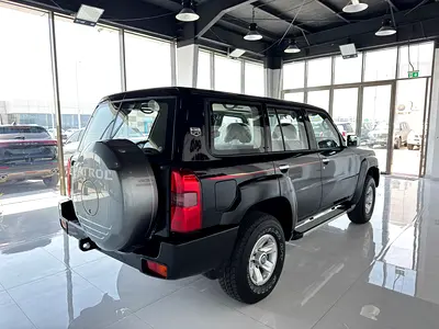 2024 Nissan PATROL SAFARI thumbnail 4