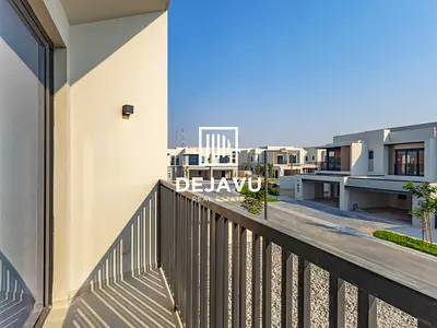 Corner 4BR Townhouse | Single Row | Large Plot