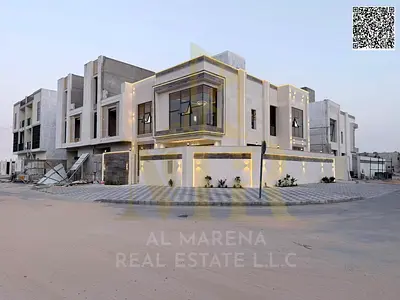 Two-story villa with a rooftop terrace, luxurious finishing, price including registration fees, prime location