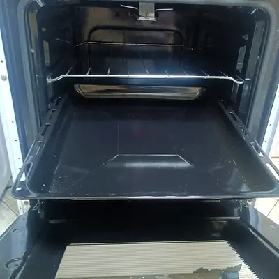 Used built-in electric oven - working, excellent condition
