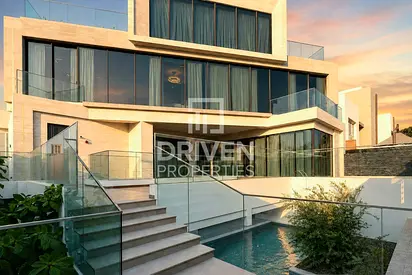 Living by the Beach | Family Home | Modern Design