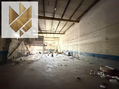 مستودع أو كراج للإيجار بالصناعية 2 مساحة 3000 قدم