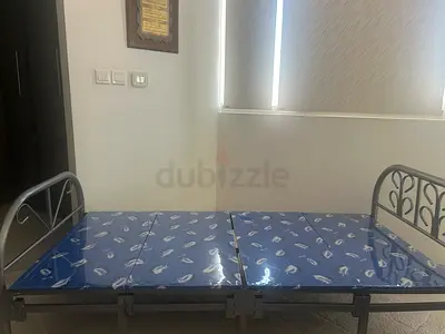 Foldable metal bed