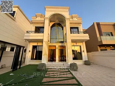 Villa in Al Alia, 5 bedrooms, two floors, close to amenities, majlis and living room, at a special price including electricity, water, and air conditi