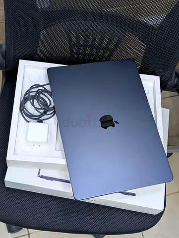 🔥 Apple MacBook Air 15-inch (2025) – M4 | 16GB RAM | 256GB SSD | Apple Warranty Until June 2027 🔥