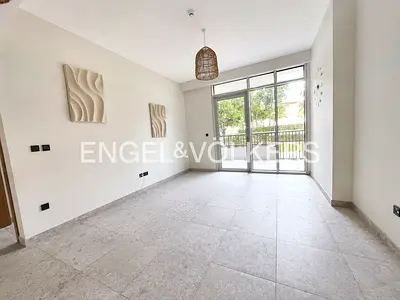 Golf Course Community | Spacious Layout | Vacant