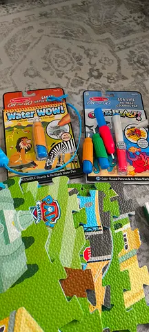 Puzzle mat and water coliur books bundle