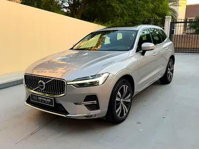 UNDER WARRANTY NOV 2027, GULF SPECS 2023 VOLVO XC60 ULTIMATE BRIGHT B5 AWD (AGENCY SERVICED)