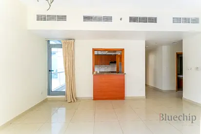 Vacant Soon | Near to Metro | Pool View