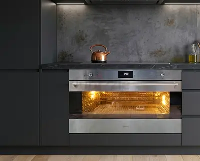 SMEG Built-In Electric Oven 90cm – Premium Design | Large Capacity