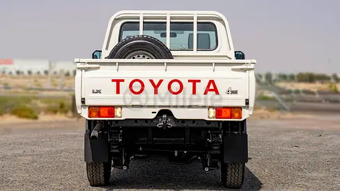 صورة 8 لـ 2026 Toyota LAND CRUISER 70 SERIES