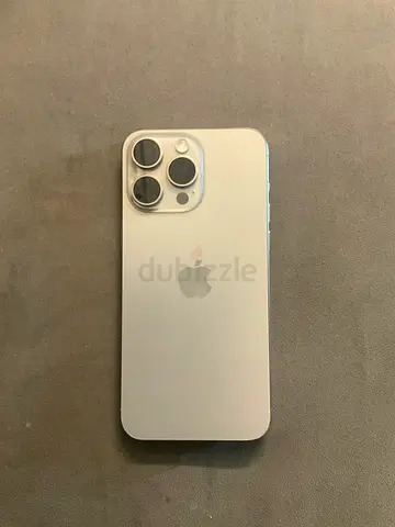 iPhone 15 Pro Max natural titanium r - excellent Condition, Unlocked