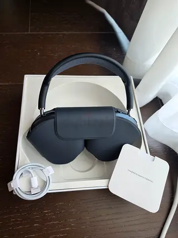 Airpod Max midnight 2024 USB-C